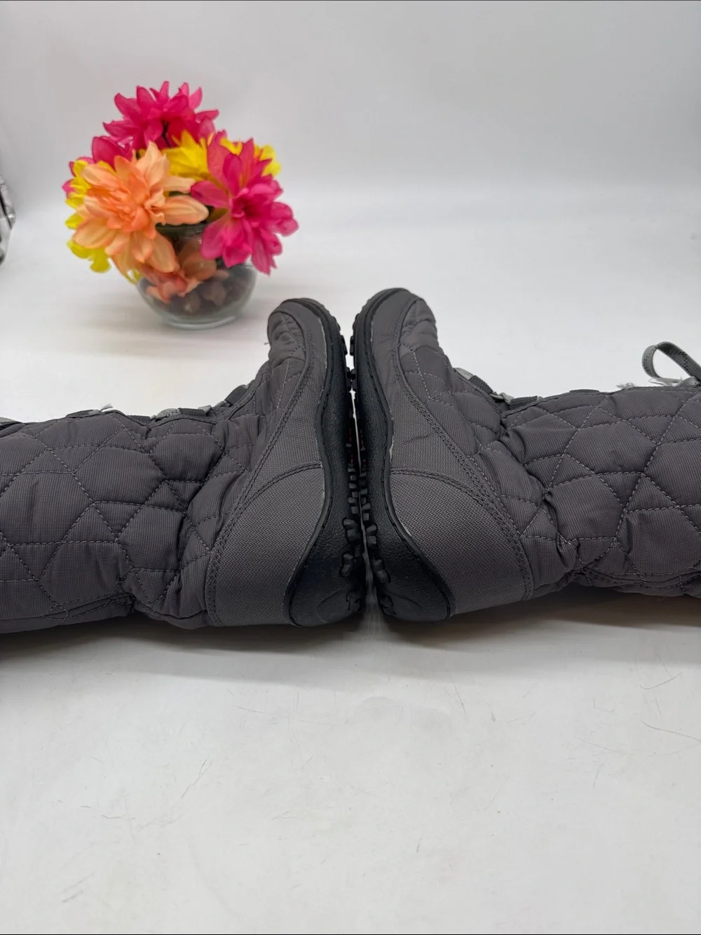 Columbia Gray Quilted Winter Lace-Up Boots with Faux Fur Trim Size 7